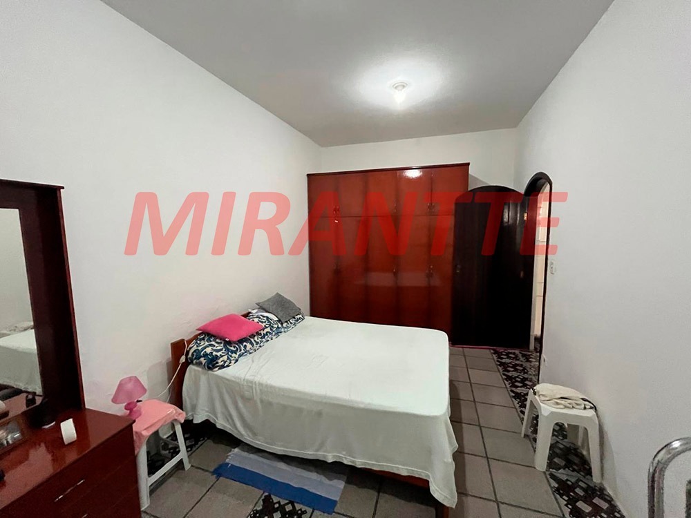 Sobrado de 250m² com 4 quartos em Vila Medeiros