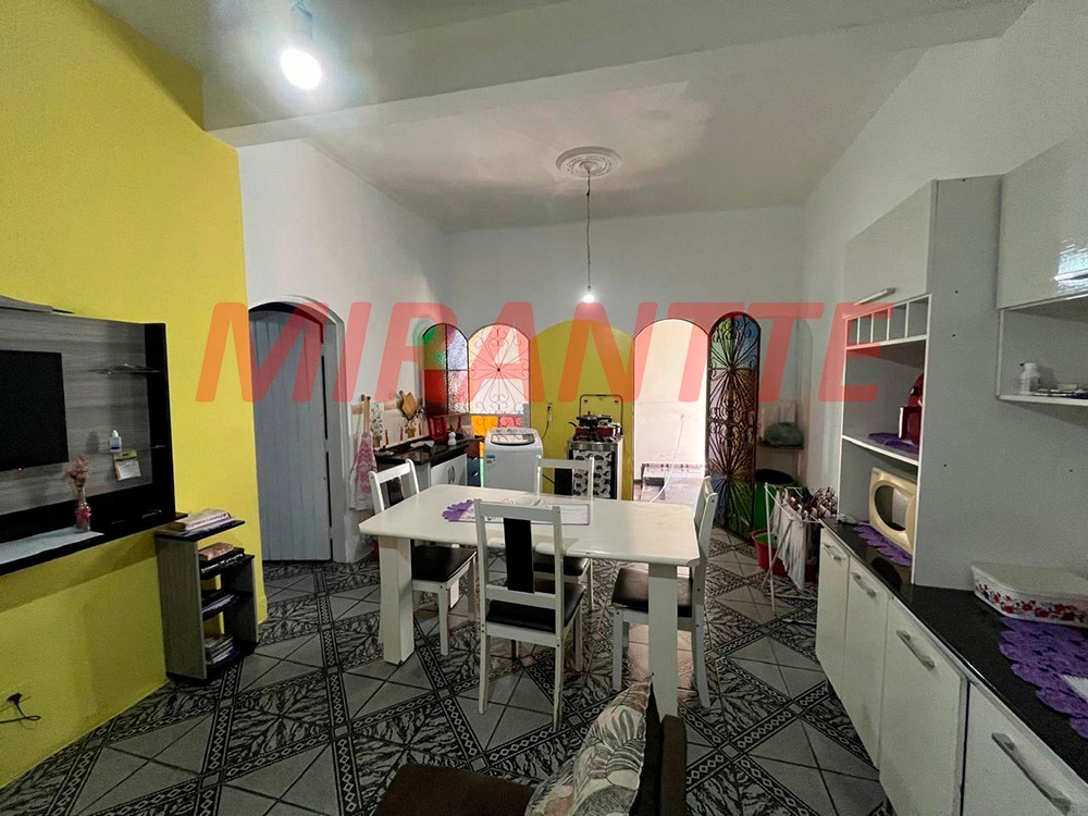 Sobrado de 250m² com 4 quartos em Vila Medeiros