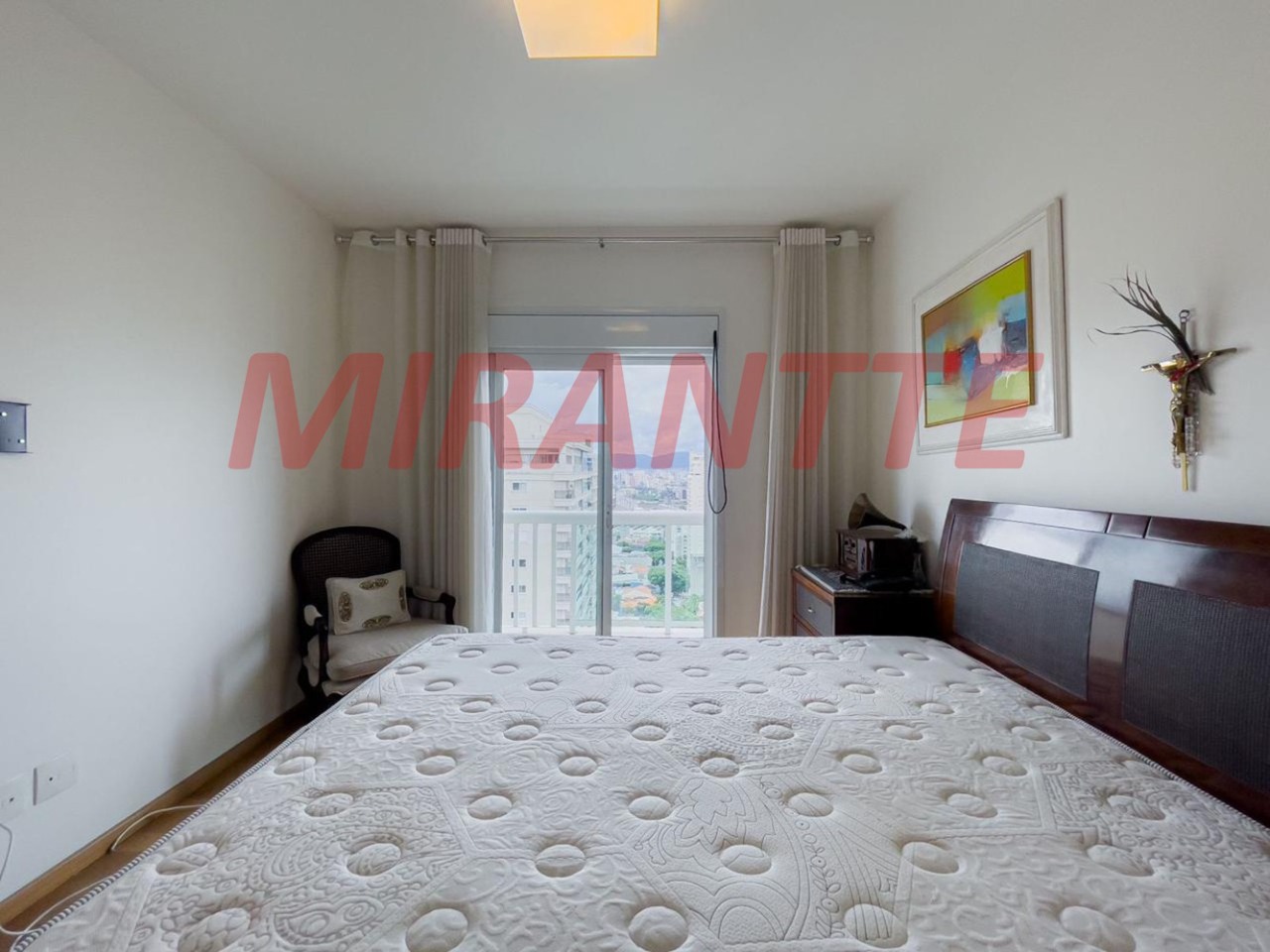 Apartamento de 189m² com 3 quartos em Vila Romana