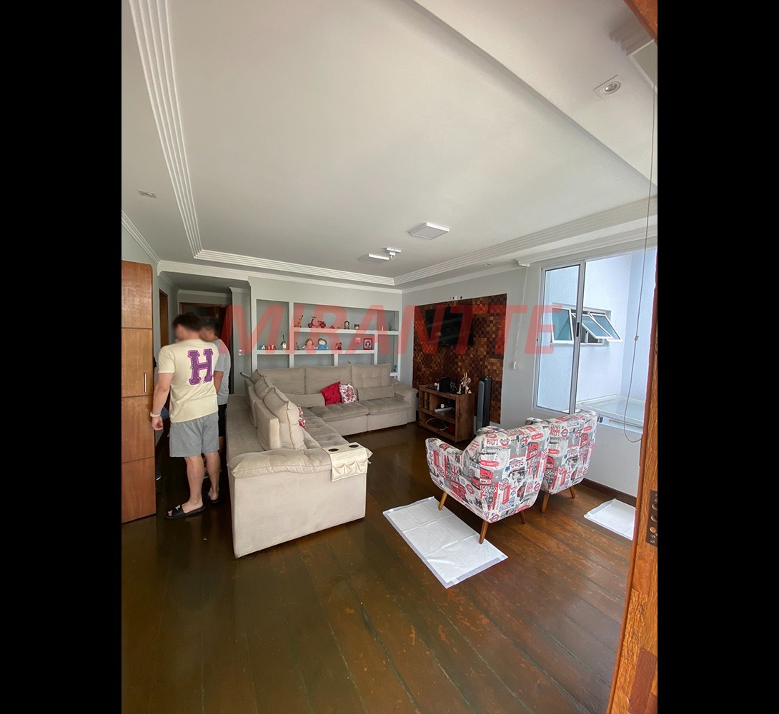 Sobrado de 350m² com 4 quartos em Jardim Ibiratiba