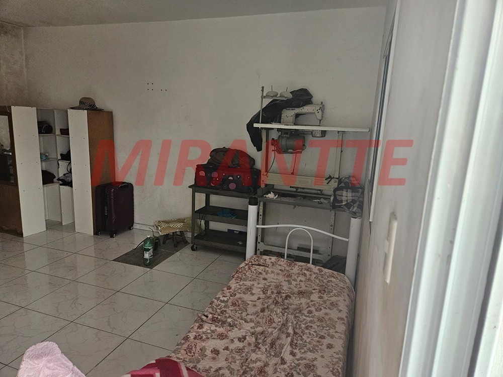 Sobrado de 245m² com 6 quartos em Vila Maria Alta