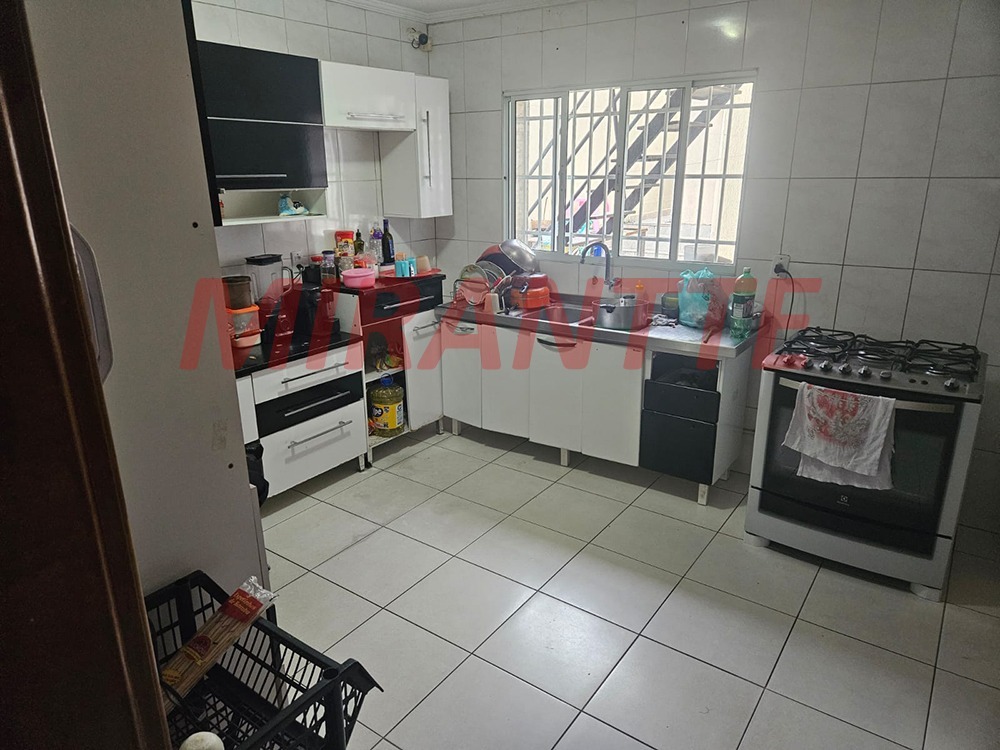Sobrado de 245m² com 6 quartos em Vila Maria Alta