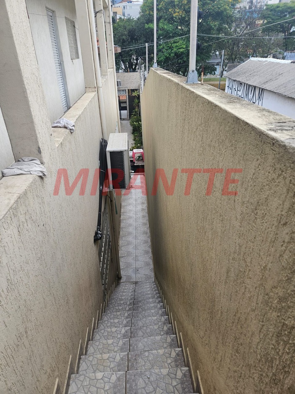 Sobrado de 245m² com 6 quartos em Vila Maria Alta