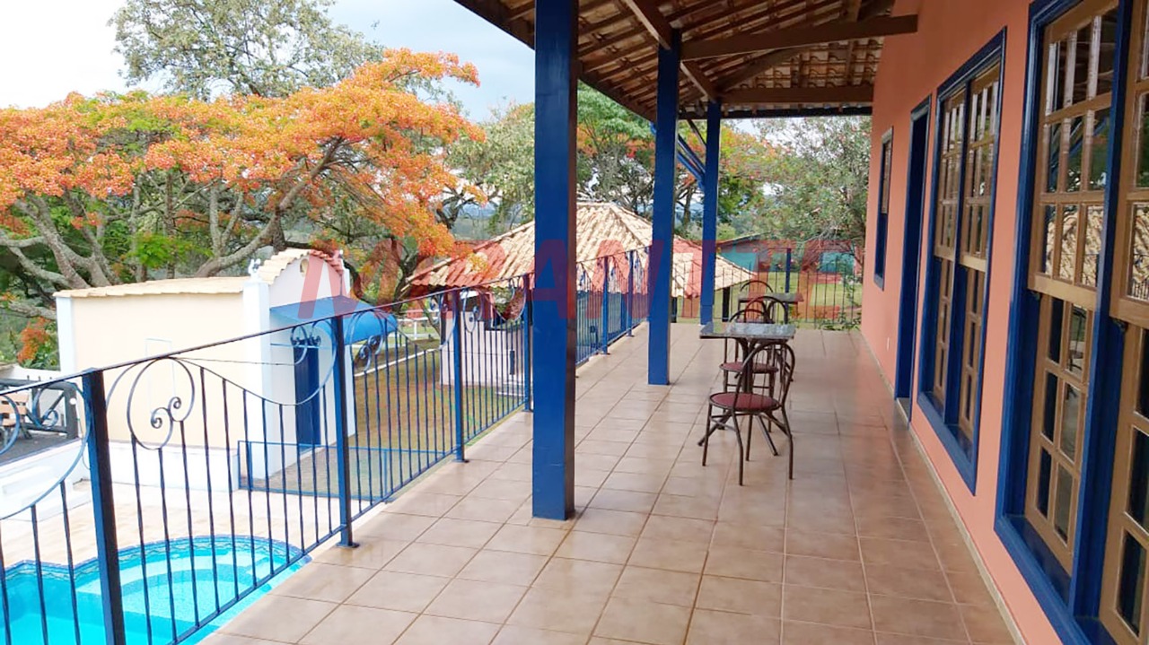 ChÁcara de 785m² com 3 quartos em Parque da Fazenda II