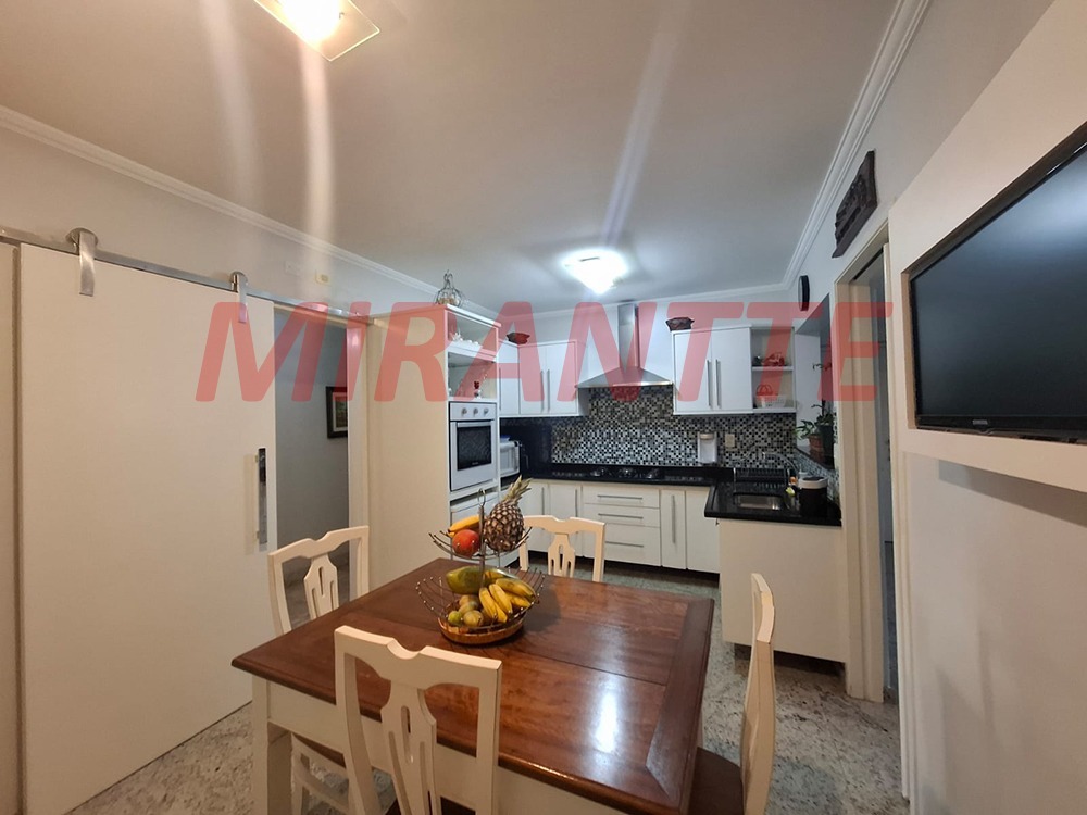 Apartamento de 198m² com 4 quartos em Santana