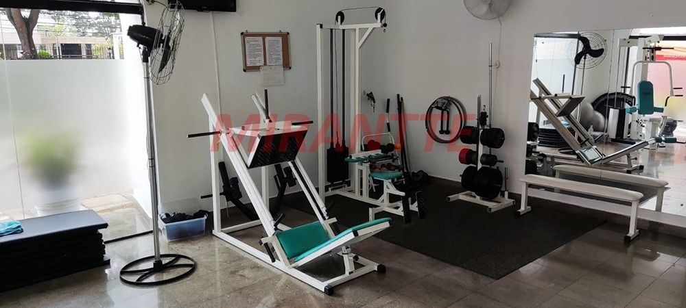 Apartamento de 198m² com 4 quartos em Santana