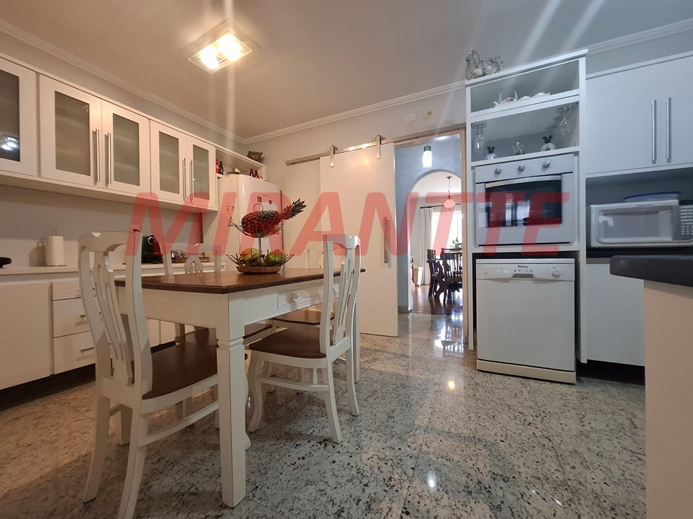 Apartamento de 198m² com 4 quartos em Santana
