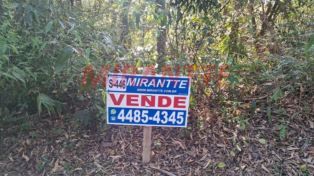 Terreno de 0m² em Parque Germania