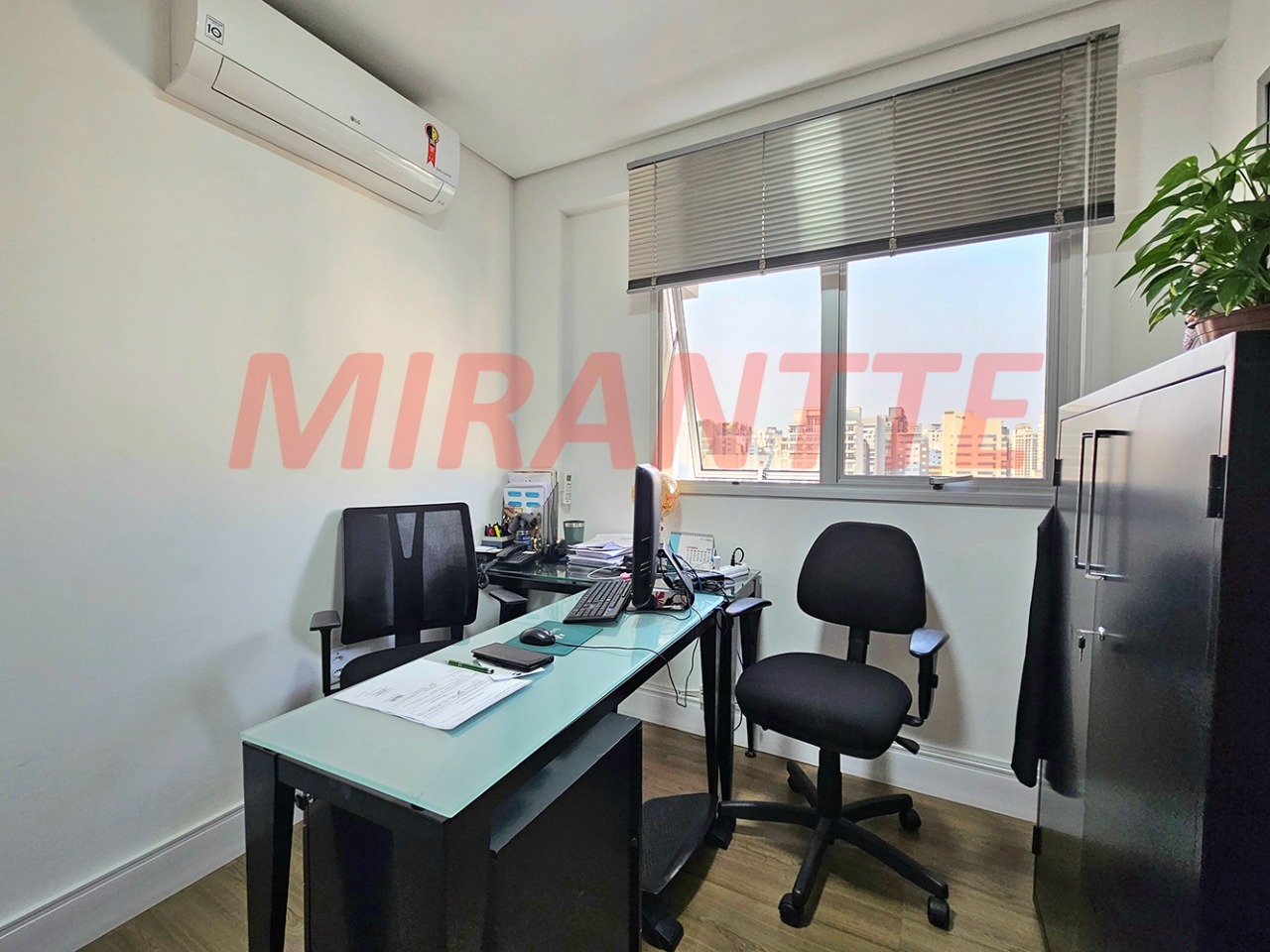 Comercial de 151m² em Indianópolis
