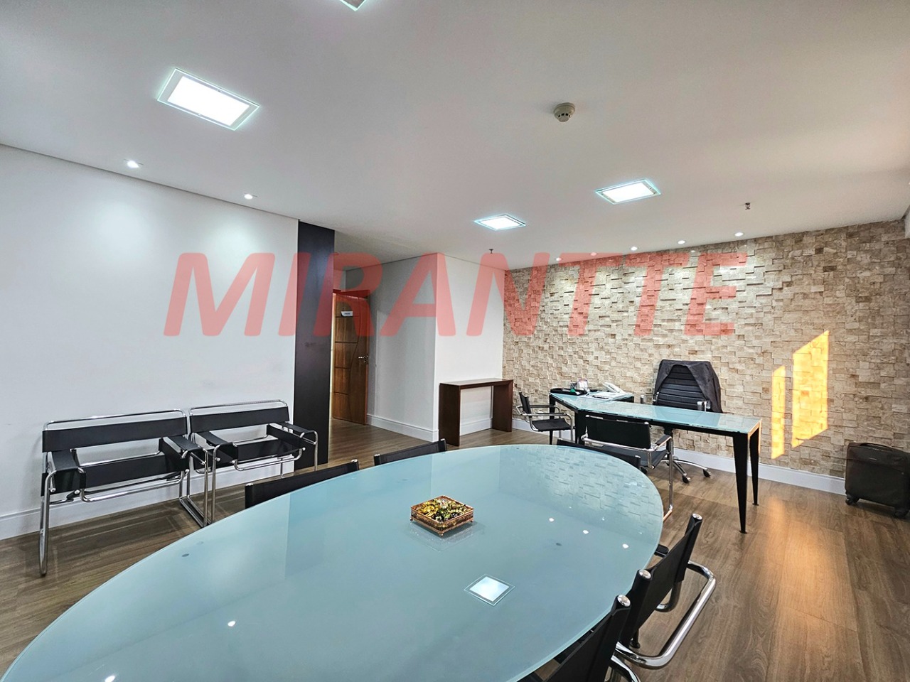 Comercial de 151m² em Indianópolis