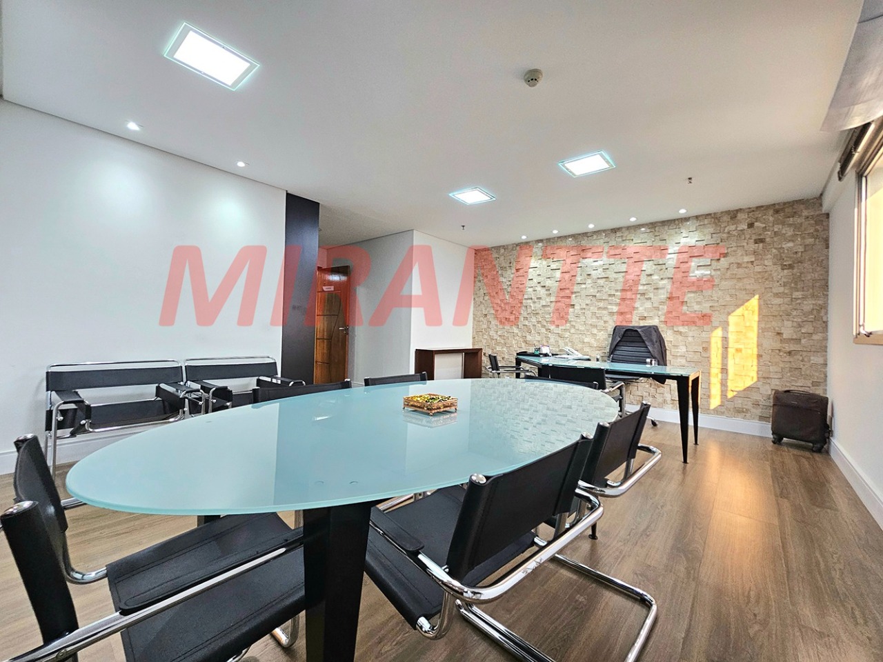 Comercial de 151m² em Indianópolis