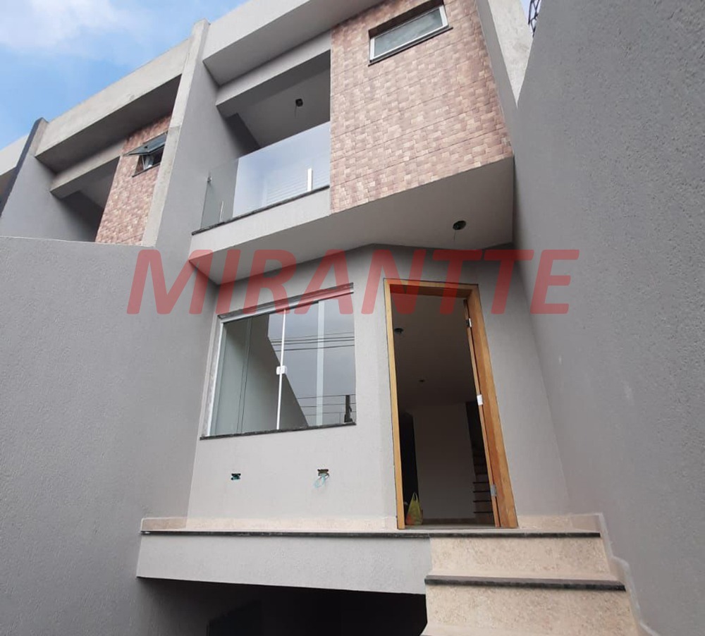Sobrado de 87m² com 2 quartos em Vila Nova Mazzei