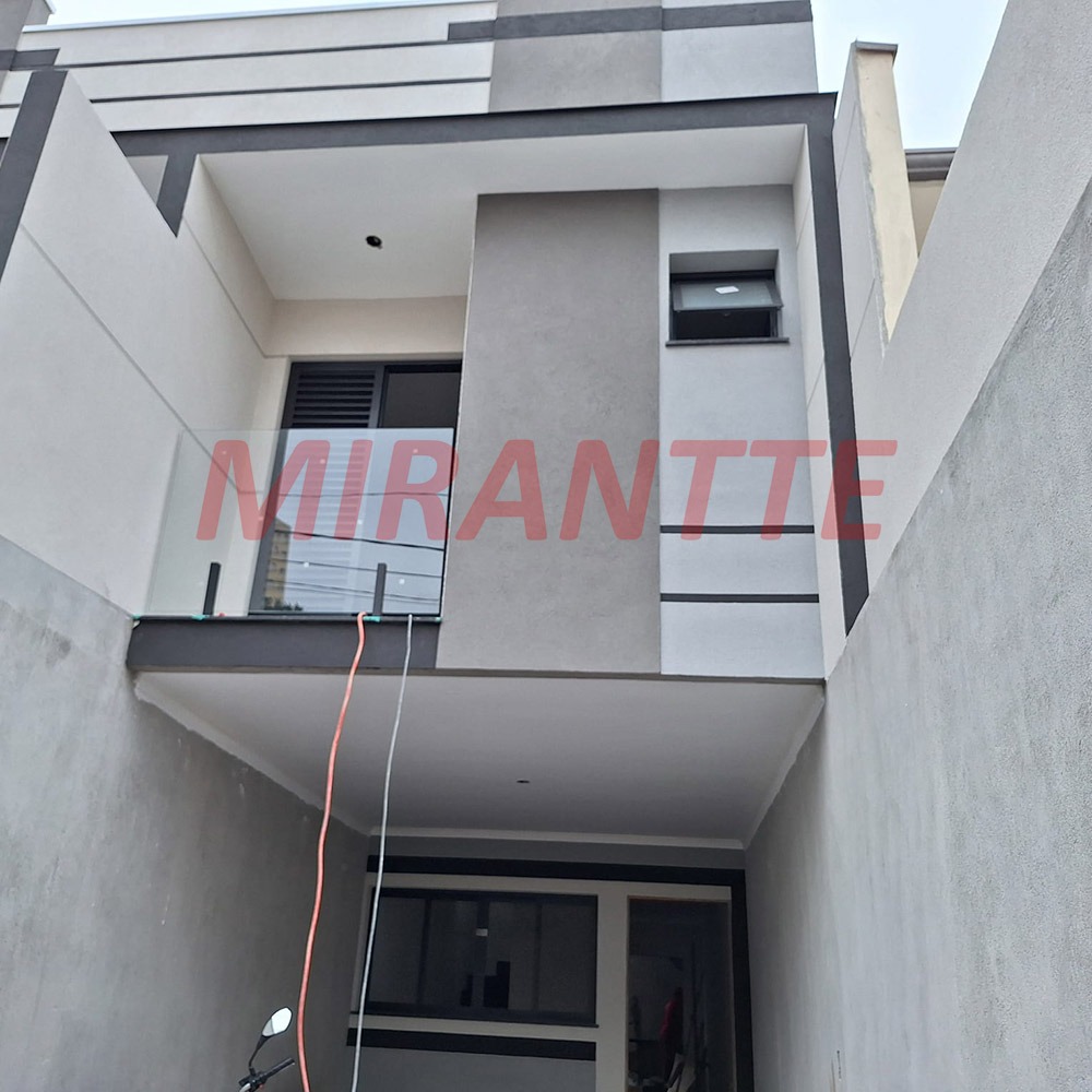 Sobrado de 105m² com 3 quartos em Santana