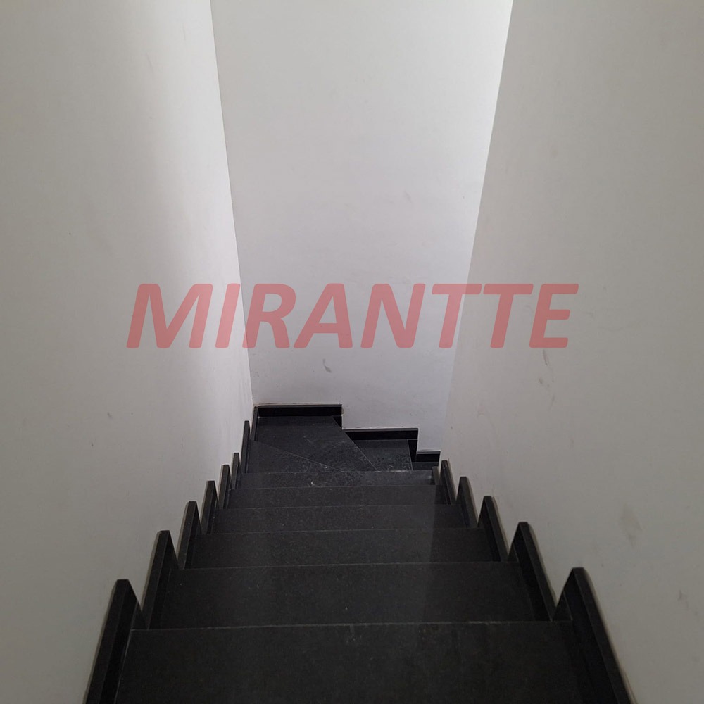 Sobrado de 105m² com 3 quartos em Santana
