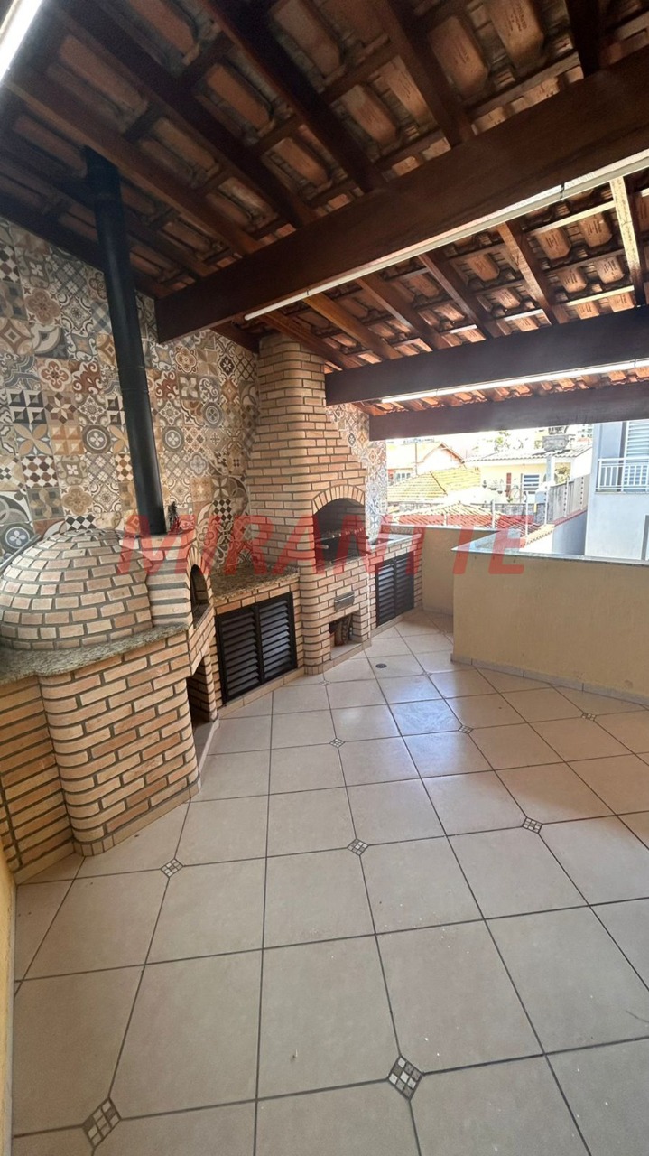 Sobrado de 160m² com 3 quartos em Vila Gustavo