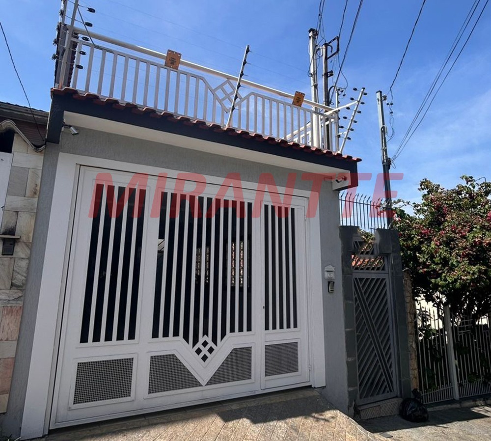 Sobrado de 160m² com 3 quartos em Vila Gustavo