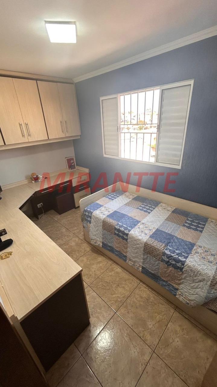 Sobrado de 160m² com 3 quartos em Vila Gustavo