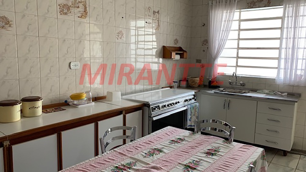 Casa terrea de 244m² com 3 quartos em Vila Medeiros