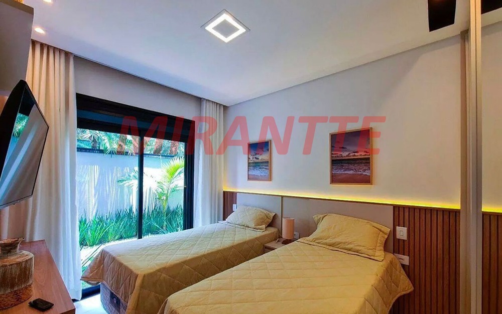 Cond. fechado de 464m² com 6 quartos em RIVIERA DE SAO LOURENCO