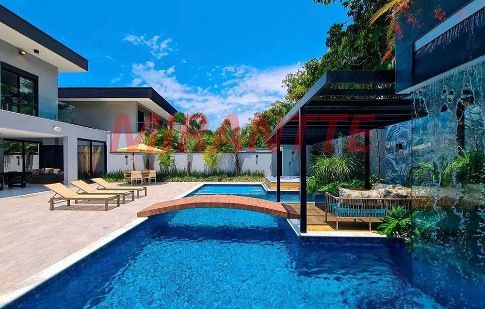 Cond. fechado de 464m² com 6 quartos em RIVIERA DE SAO LOURENCO