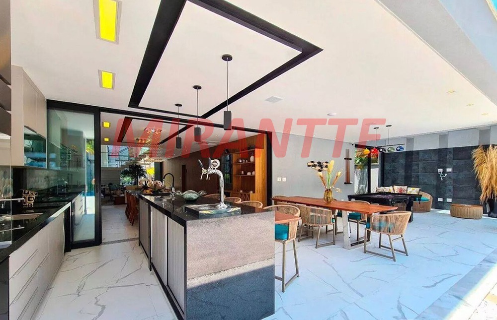 Cond. fechado de 464m² com 6 quartos em RIVIERA DE SAO LOURENCO