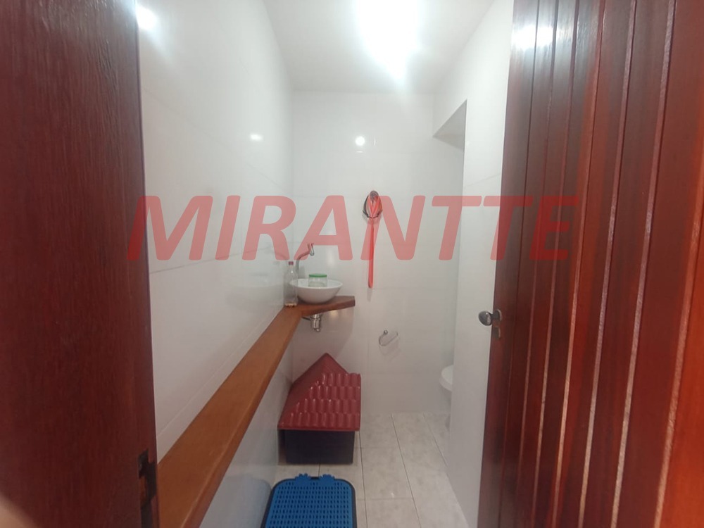 Sobrado de 257m² com 3 quartos em Vila Guilherme
