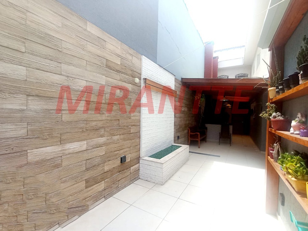 Sobrado de 257m² com 3 quartos em Vila Guilherme
