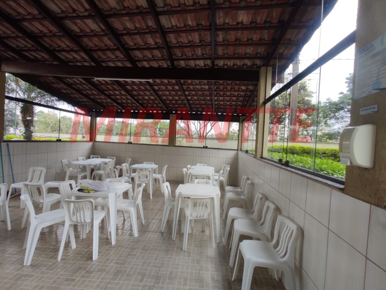 Apartamento de 53m² com 2 quartos em Vila Basileia