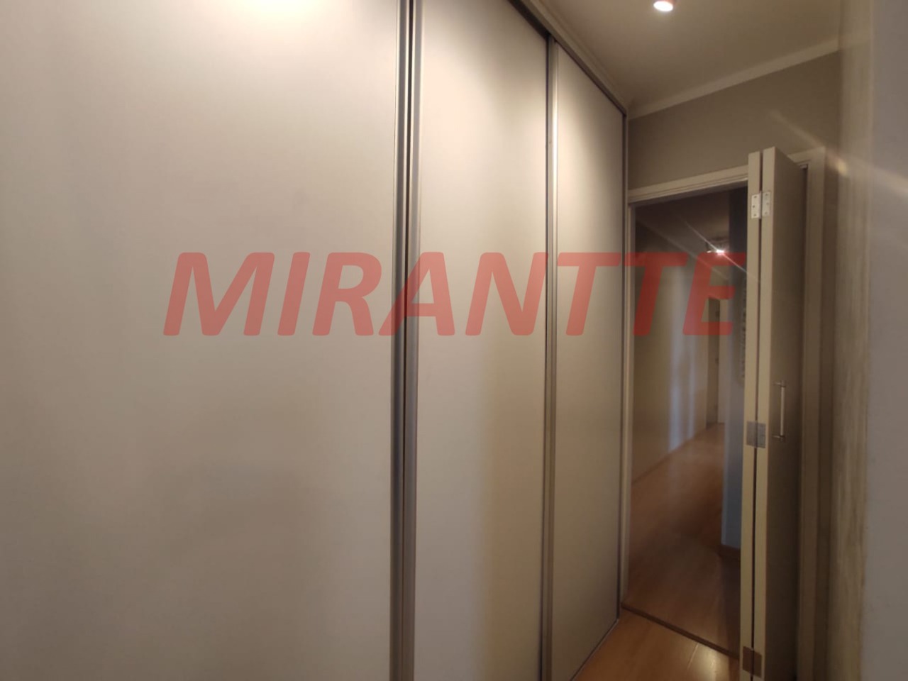Apartamento de 53m² com 2 quartos em Vila Basileia