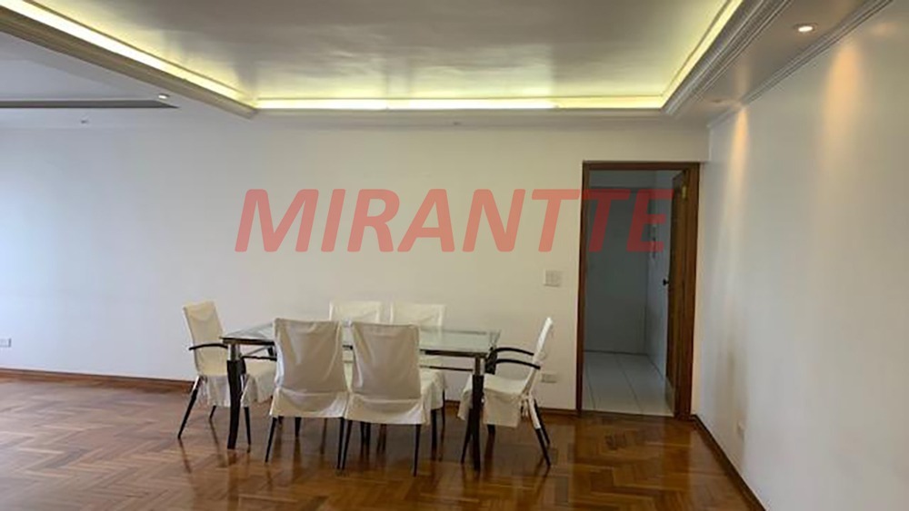 Apartamento de 118m² com 3 quartos em Santana