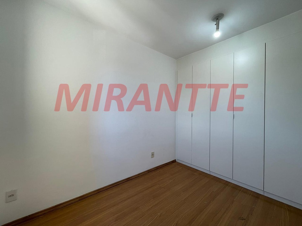 Apartamento de 51m² com 2 quartos em Jaçana