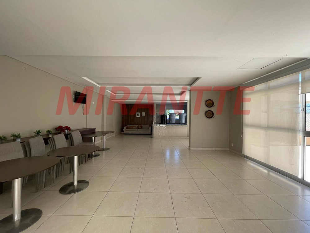 Apartamento de 51m² com 2 quartos em Jaçana
