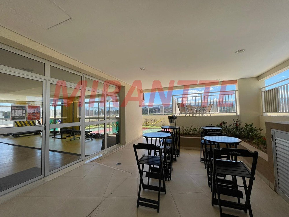 Apartamento de 51m² com 2 quartos em Jaçana