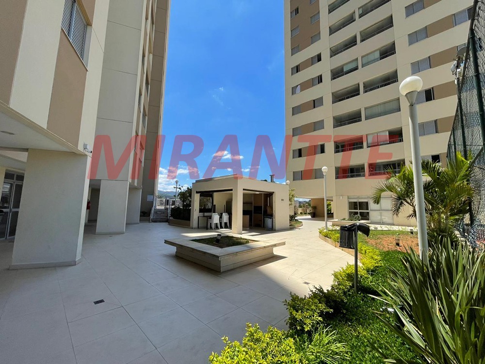 Apartamento de 51m² com 2 quartos em Jaçana