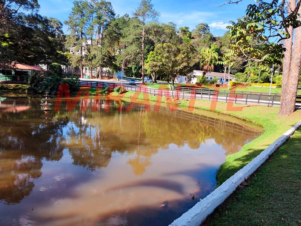 Sobrado de 280m² com 3 quartos em Barreiro