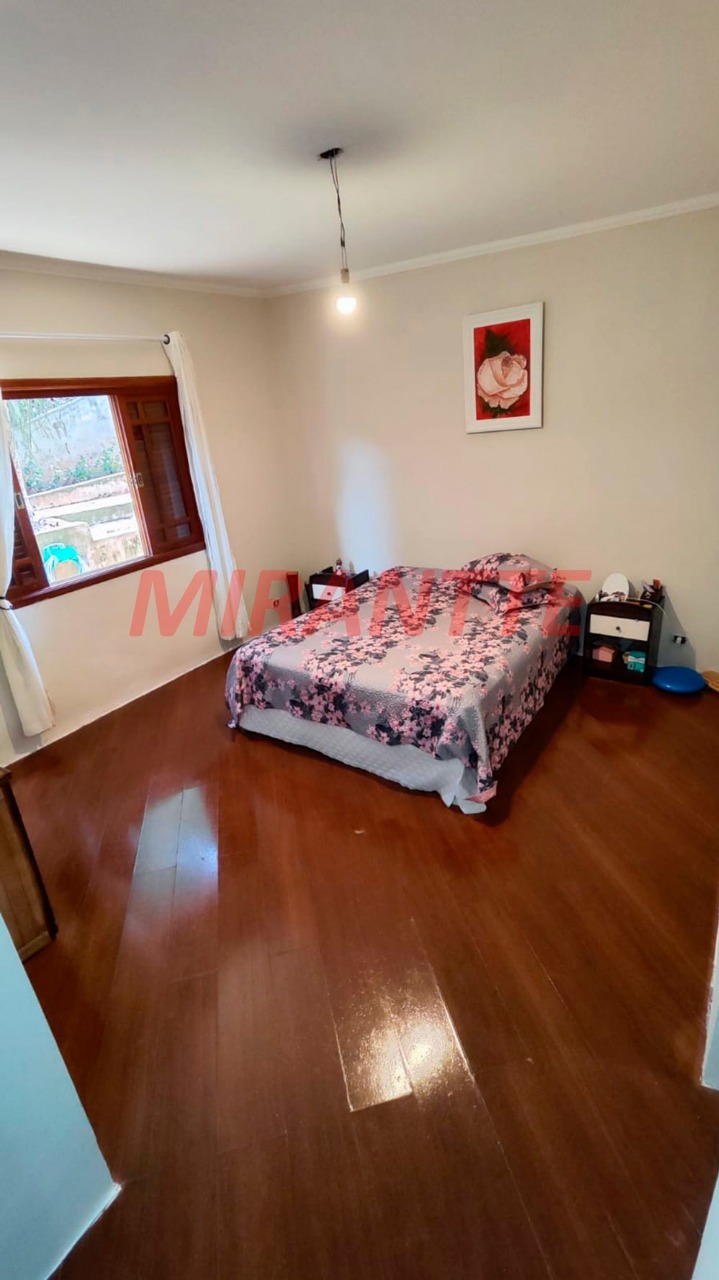 Sobrado de 280m² com 3 quartos em Barreiro