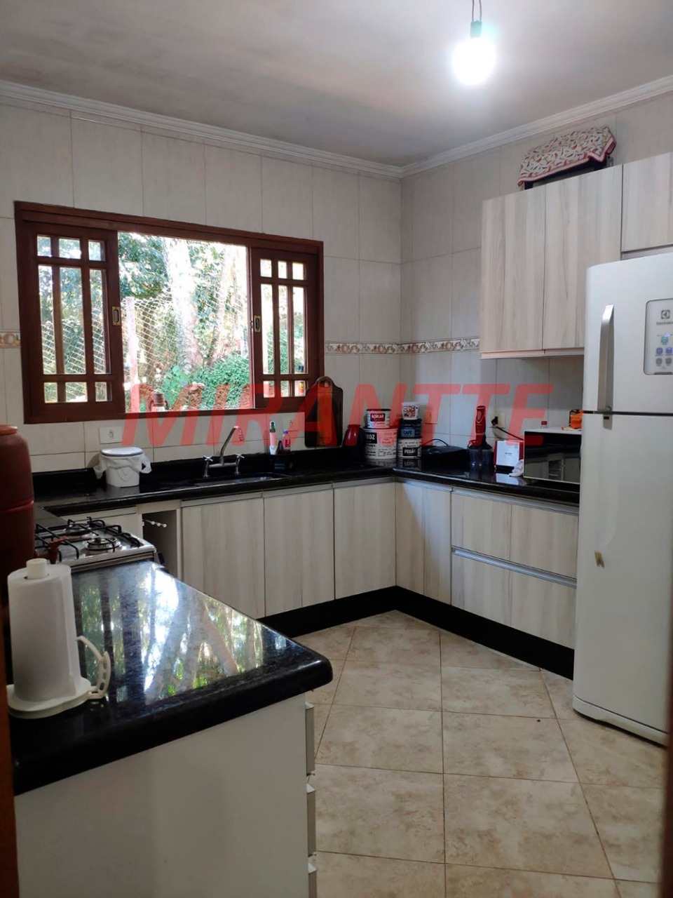 Sobrado de 280m² com 3 quartos em Barreiro