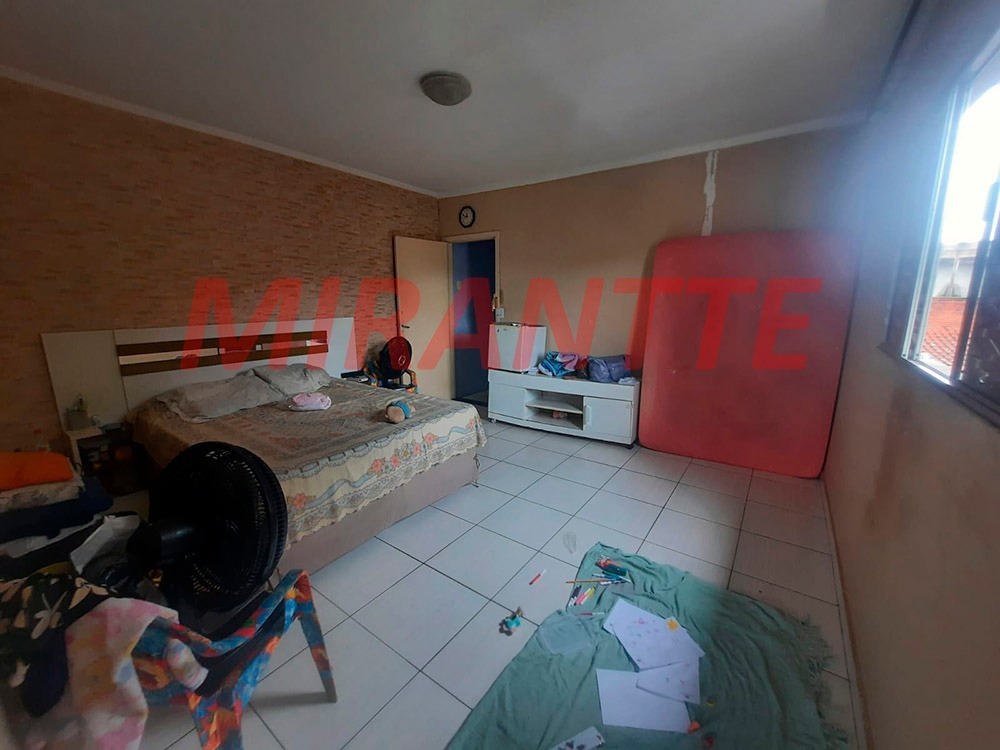 Sobrado de 250m² com 4 quartos em Jardim Modelo