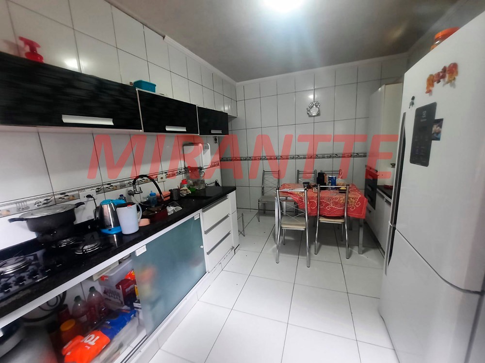 Sobrado de 250m² com 4 quartos em Jardim Modelo