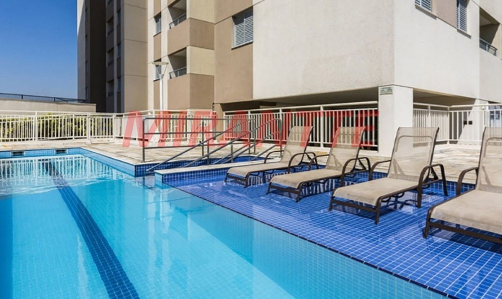 Apartamento de 51m² com 2 quartos em Jaçana