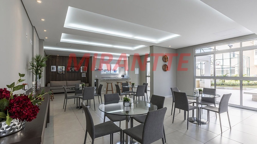 Apartamento de 51m² com 2 quartos em Jaçana