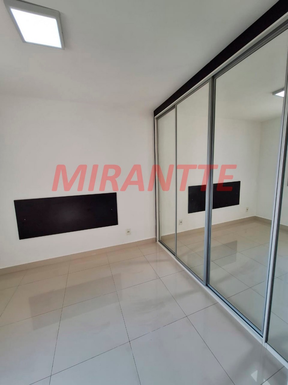 Apartamento de 51m² com 2 quartos em Jaçana