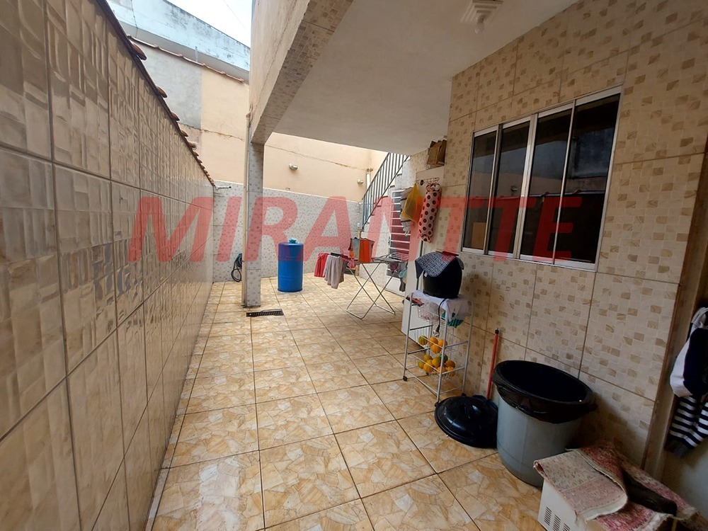 Sobrado de 220m² com 3 quartos em Vila Dionisia