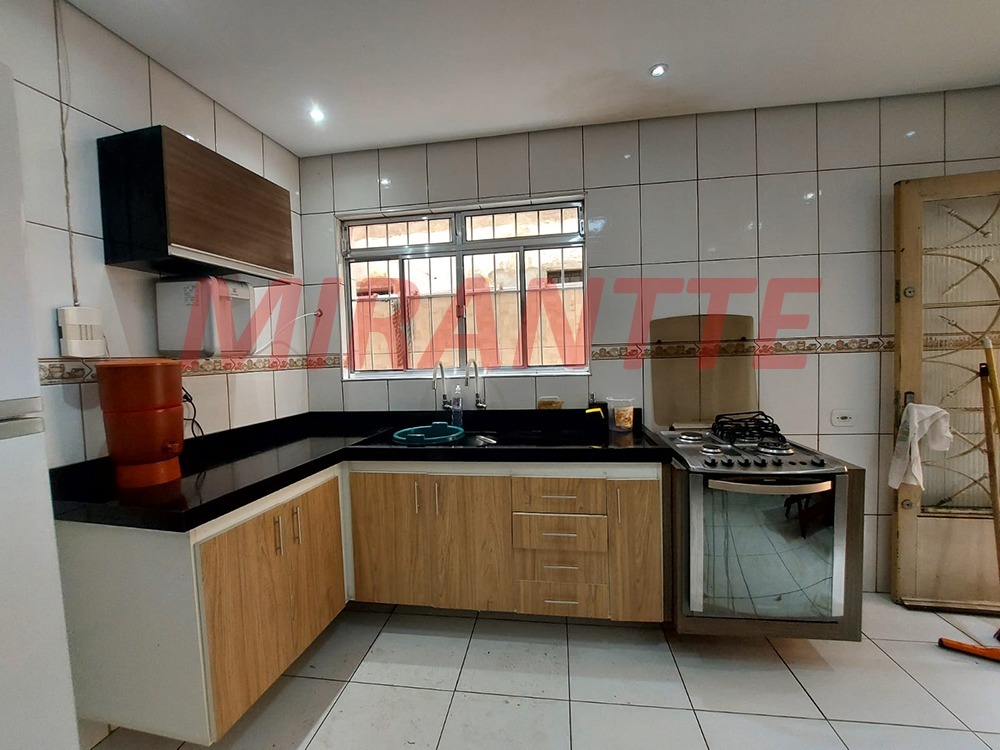 Sobrado de 220m² com 3 quartos em Vila Dionisia