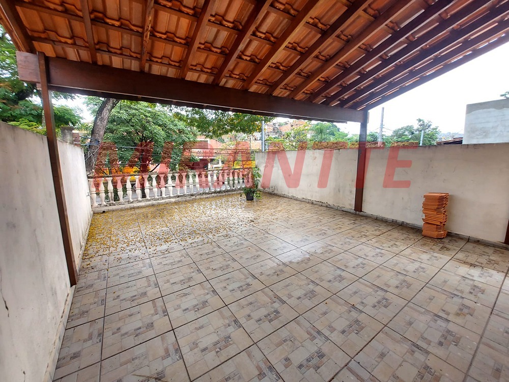 Sobrado de 220m² com 3 quartos em Vila Dionisia