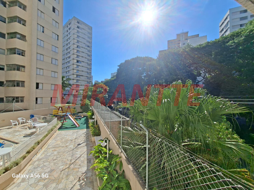 Apartamento de 93m² com 3 quartos em Santana