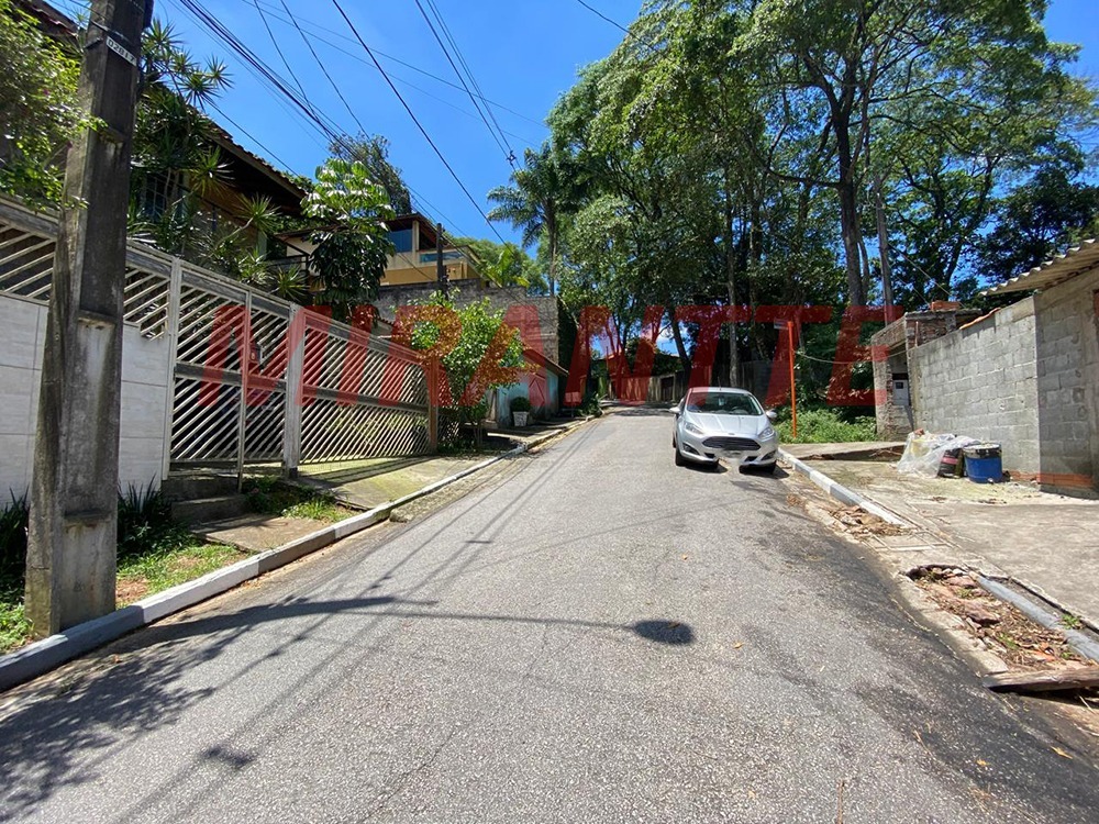 Terreno de 0m² em Serra da Cantareira
