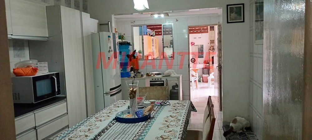 Casa terrea de 128m² com 3 quartos em Casa Verde Alta