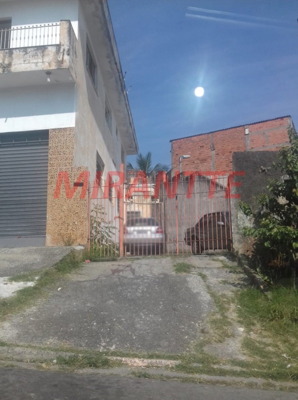 Comercial de 300m² em Jardim Peri