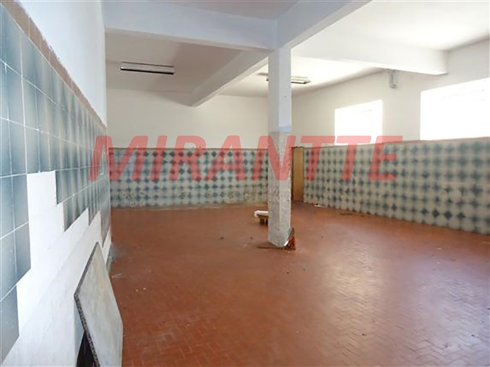 Comercial de 300m² em Jardim Peri